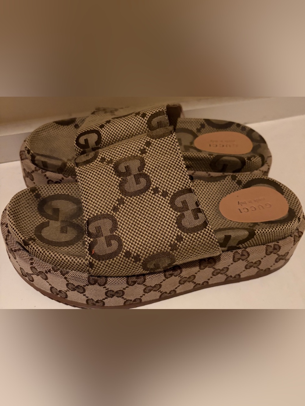 Gucci Brown Monogram Canvas Slide Sandals. Please check pictures for details - Picture 4 of 15